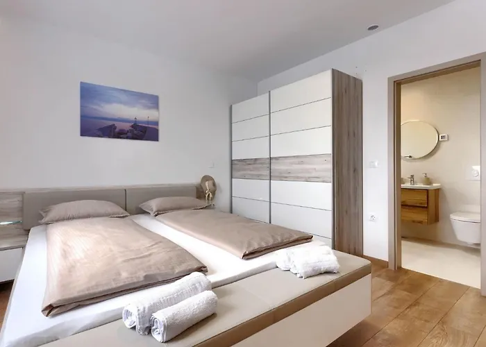 Dora By Interhome *
